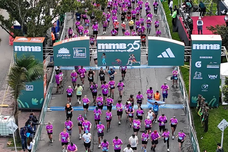 Hotel Oficial de la Media Maratón de Bogotá 2026: Courtyard by Marriott