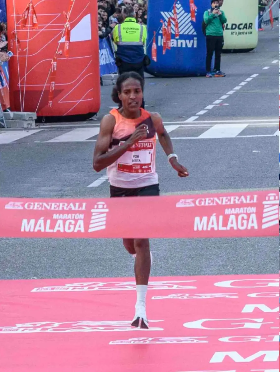 Corredores élite en el Aeropuerto El Dorado rumbo a la mmB 2025