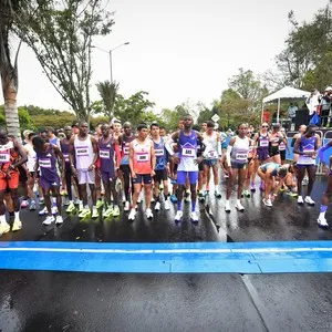 Comunidad runner durante la Media Maratón de Bogotá 2026