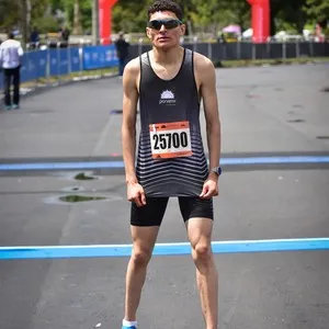 Inicio de los 10K durante la Media Maratón de Bogotá 2026