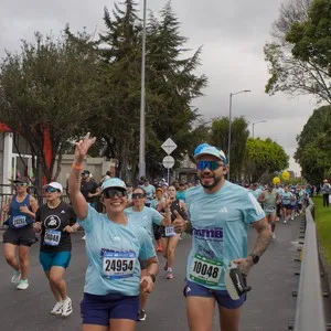 Carrera 21K reúne corredores en Bogotá durante la mmB