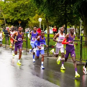 Activación de marca durante la Media Maratón de Bogotá 2026
