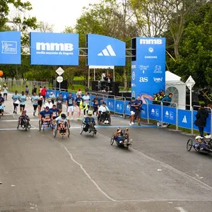 Activación de patrocinador en carrera atlética de Bogotá