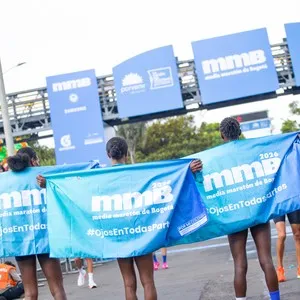 Marcas crean experiencias para corredores durante la mmB 2026