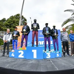 Corredores y público viven la Media Maratón de Bogotá