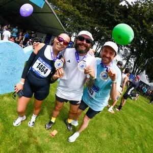 Ambiente de carreras atléticas Bogotá durante la Media Maratón