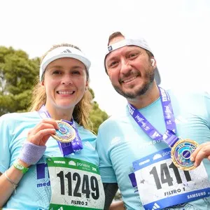 Llegada de participantes de la carrera 21K en Bogotá