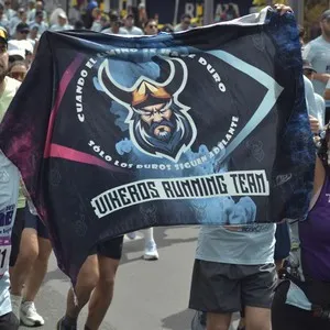 Atletas recorren el circuito urbano de 21K en la capital.