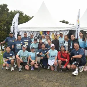 Atleta avanza por el recorrido de la competencia.