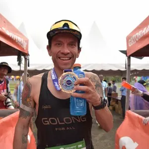 Corredoras completan parte del trazado de la Media Maratón.