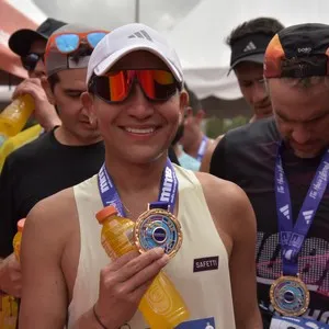 Corredores completan parte del circuito oficial de 10K.