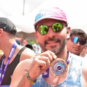Corredor participa en los 10K de la Media Maratón de Bogotá.