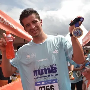 Participantes se preparan para correr los 21K.