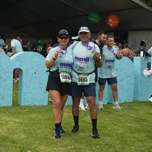 Runners completan el último tramo de los 21K.