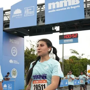 Participantes muestran satisfacción al finalizar la competencia.