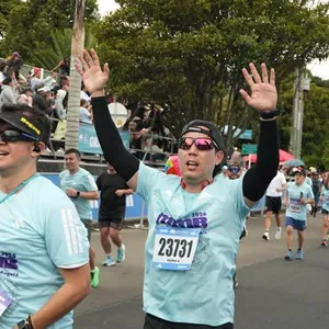 Corredores participan en los 21K de la Media Maratón de Bogotá.