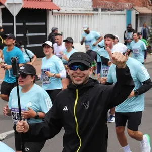 Runners recorren la recta final en Bogotá.