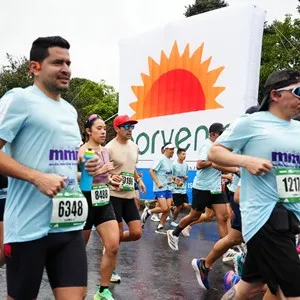 Participantes completan parte del trazado de 21 kilómetros.